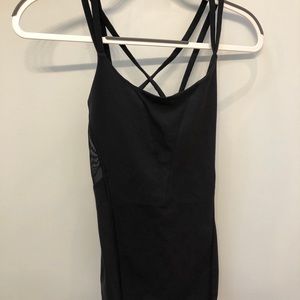 Lululemon Size 6 mesh side tank